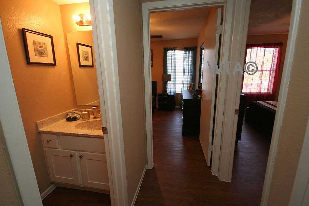 1720 East Woodward, Austin, TX 78741 1 Bedroom Apartment for Rent