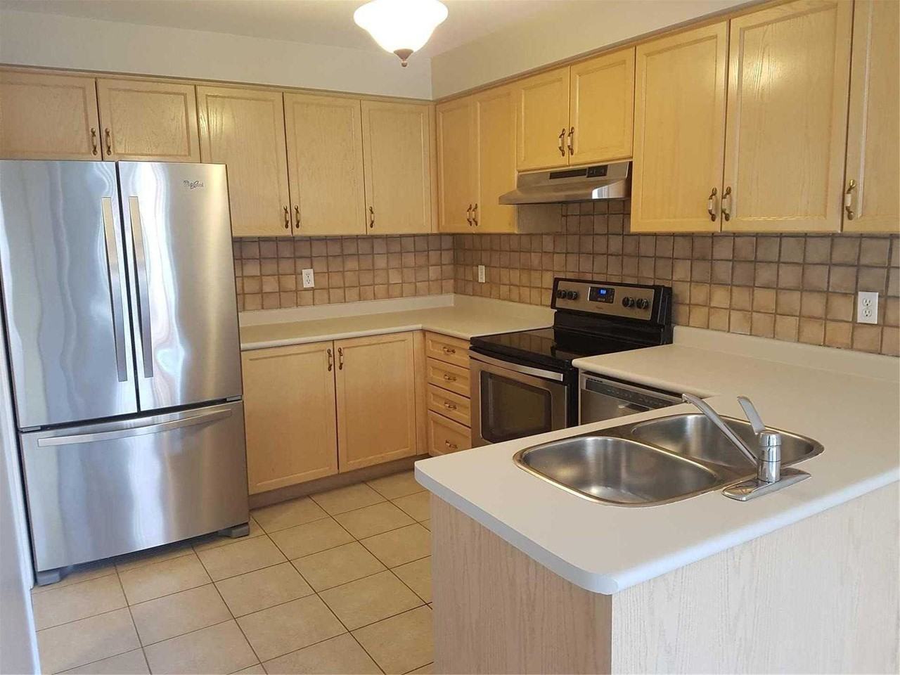 28 Laura Sabrina Drive - Photo 2 of 4