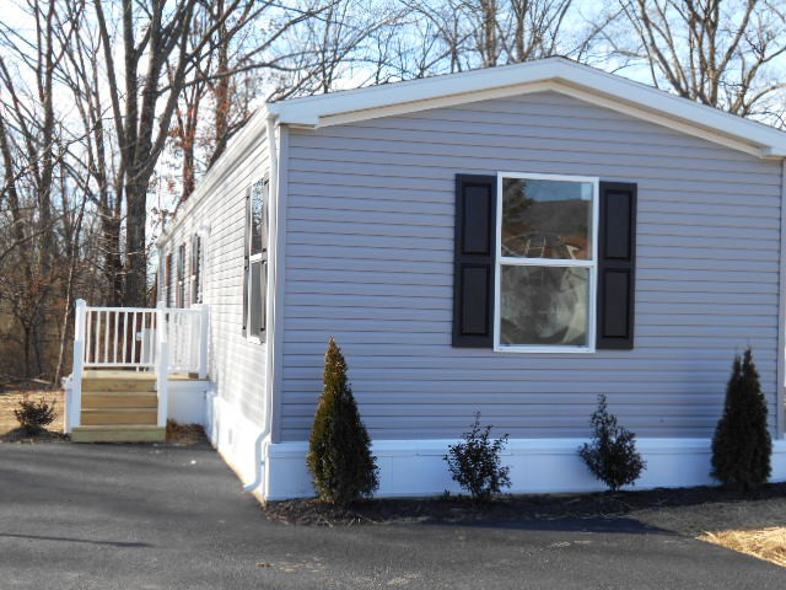 70 Zimmer Drive West 70, Walnutport, PA 18088 3 Bedroom Apartment for