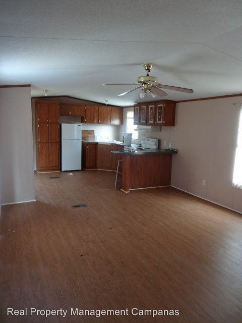 1636 Cave Dr - Photo 2 of 10