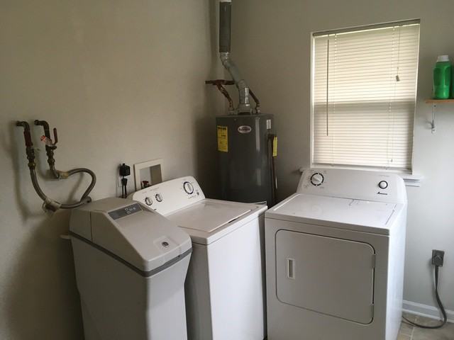 1208 South St - Photo 3 of 8