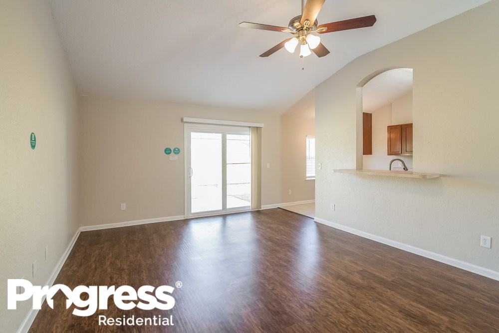 10561 Arnez Rd - Photo 2 of 15
