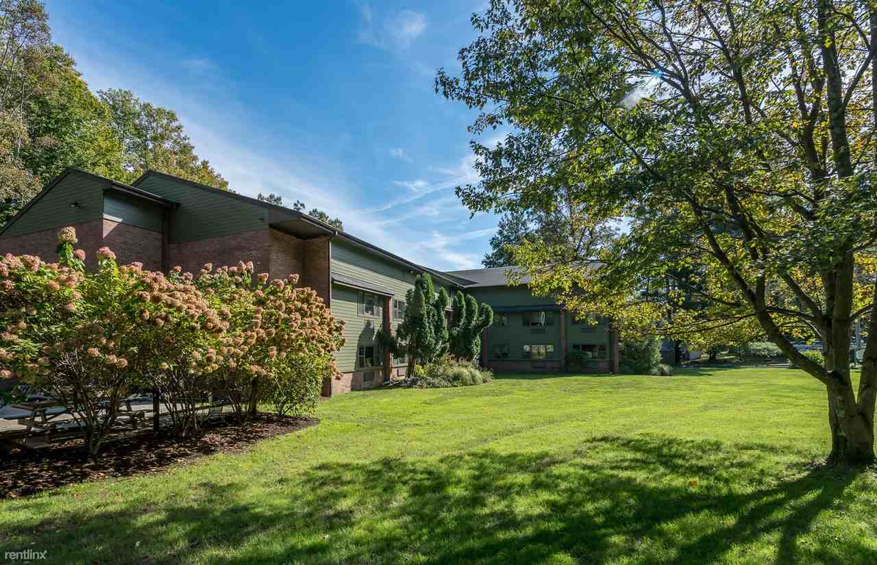 Rowayton Gardens Trolley Pl Apartments Trolley Pl, Norwalk, CT