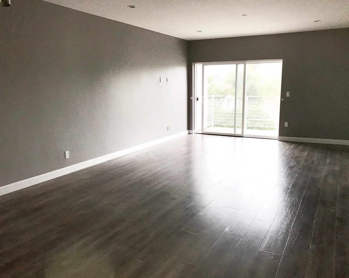 4305 Laurel Canyon Boulevard - Photo 4 of 16