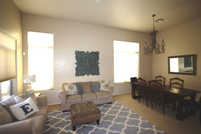 4309 N Sunset Cliff Dr - Photo 2 of 21