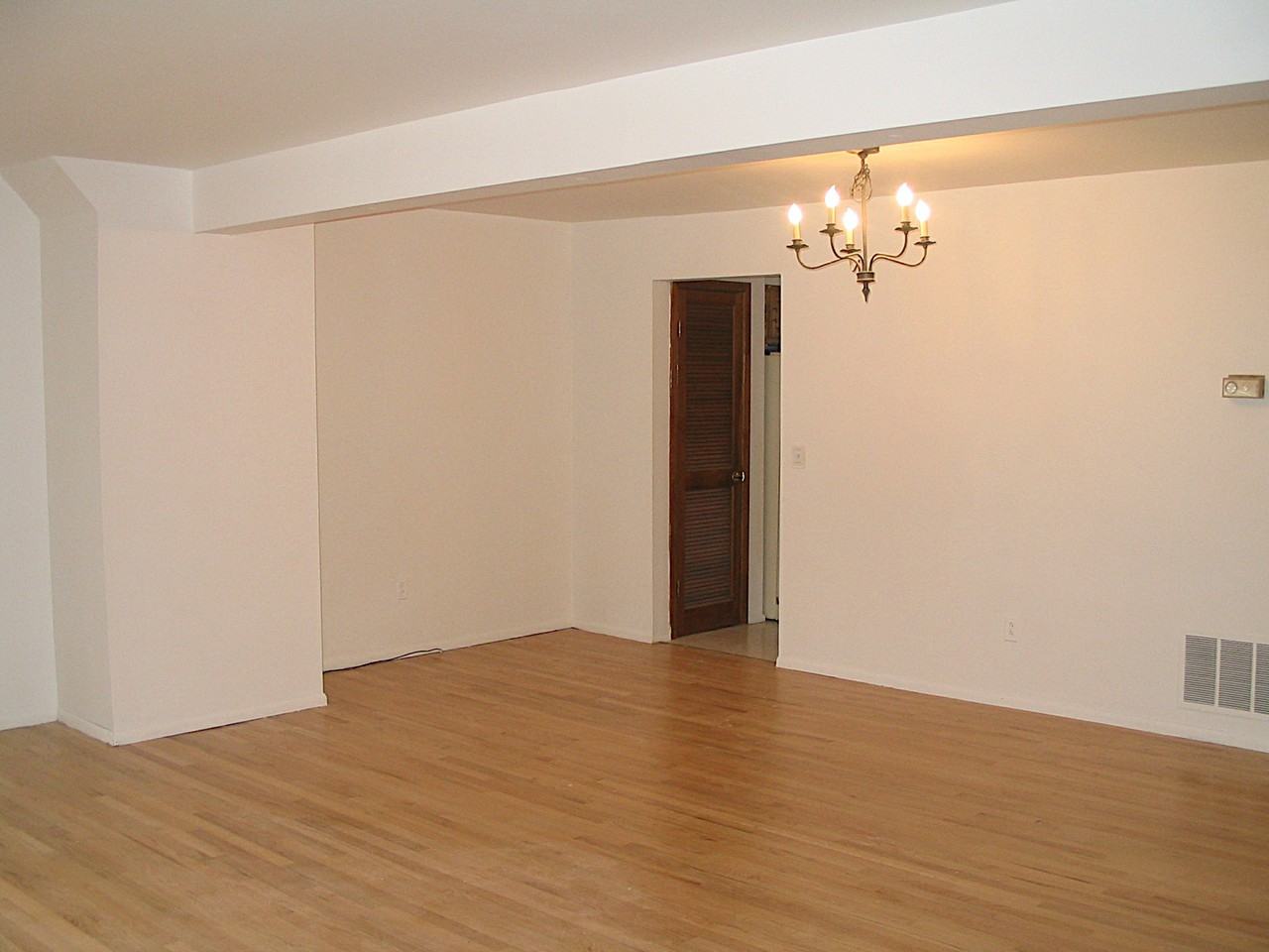 3405 Wellington Court - Photo 6 of 16
