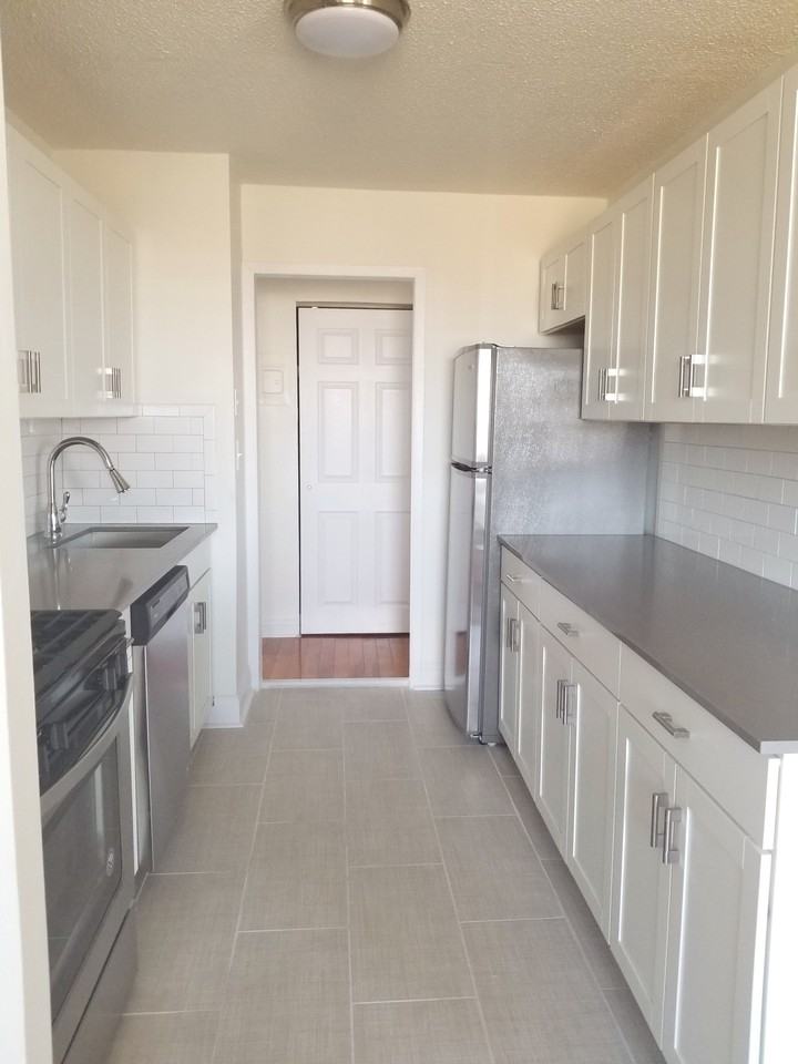 N 3rd Ave & E Sidney Ave, Mt Vernon, NY 10550, US #20B