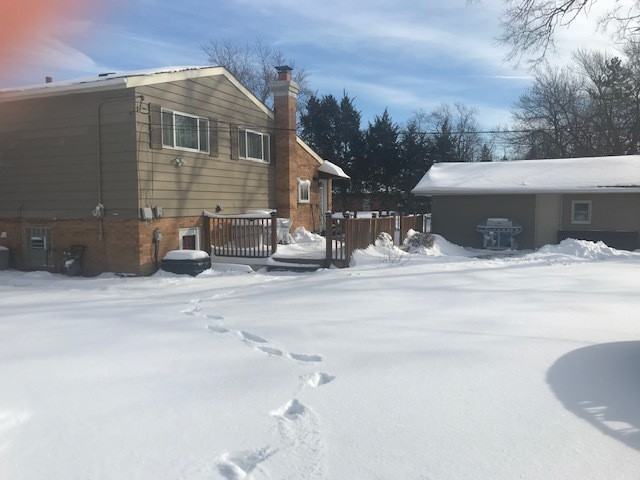 22W069 Glendale Terrace - Photo 2 of 16
