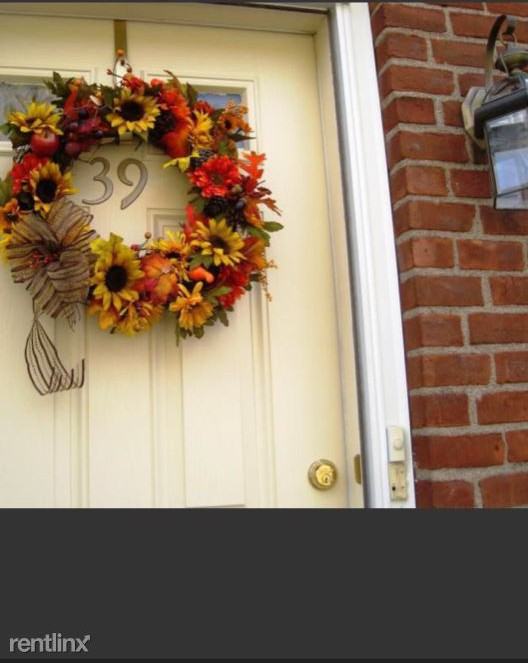 39 Parkway - Photo 3 of 19