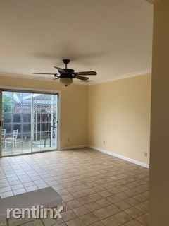 1272 Forrestal Ave - Photo 3 of 15