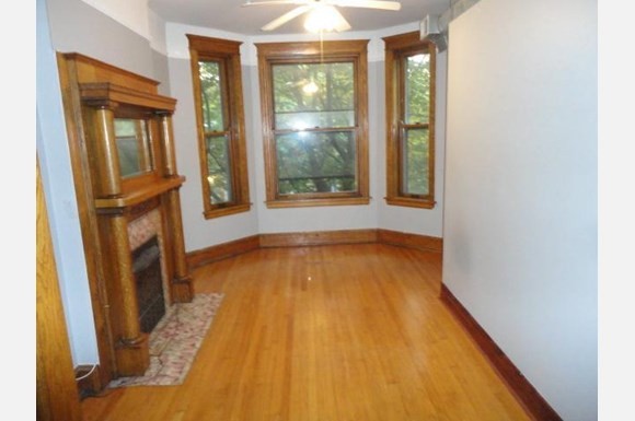 2735 N. Magnolia - Photo 3 of 23