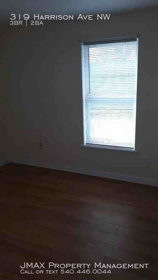 319 Harrison Ave NW - Photo 3 of 11