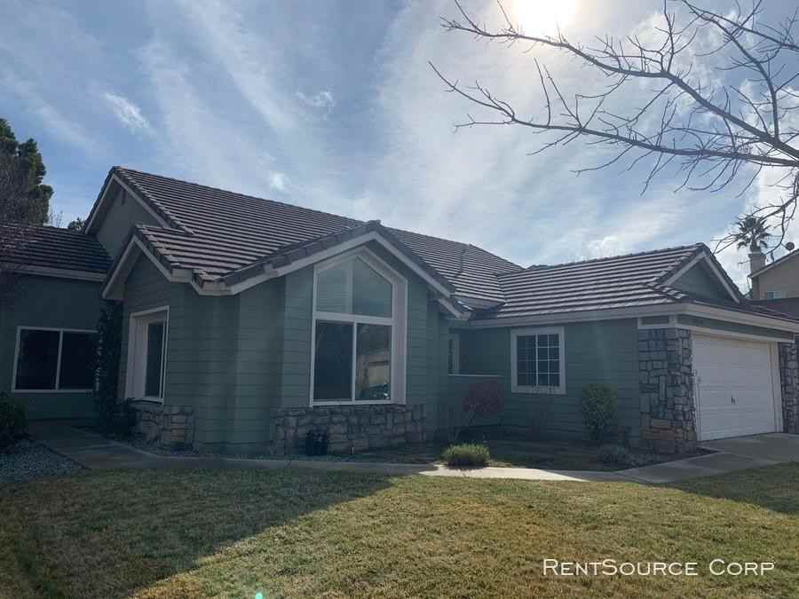 42438 Boulder Dr - Photo 2 of 7