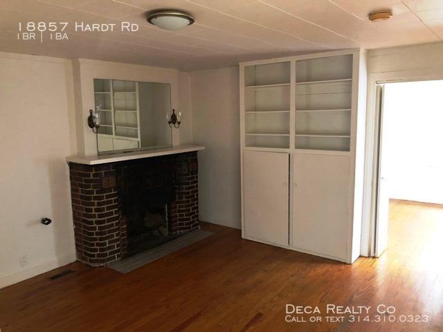 18857 Hardt Rd - Photo 2 of 10