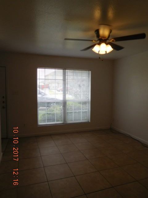 4303 Alan Kent Dr - Photo 3 of 19