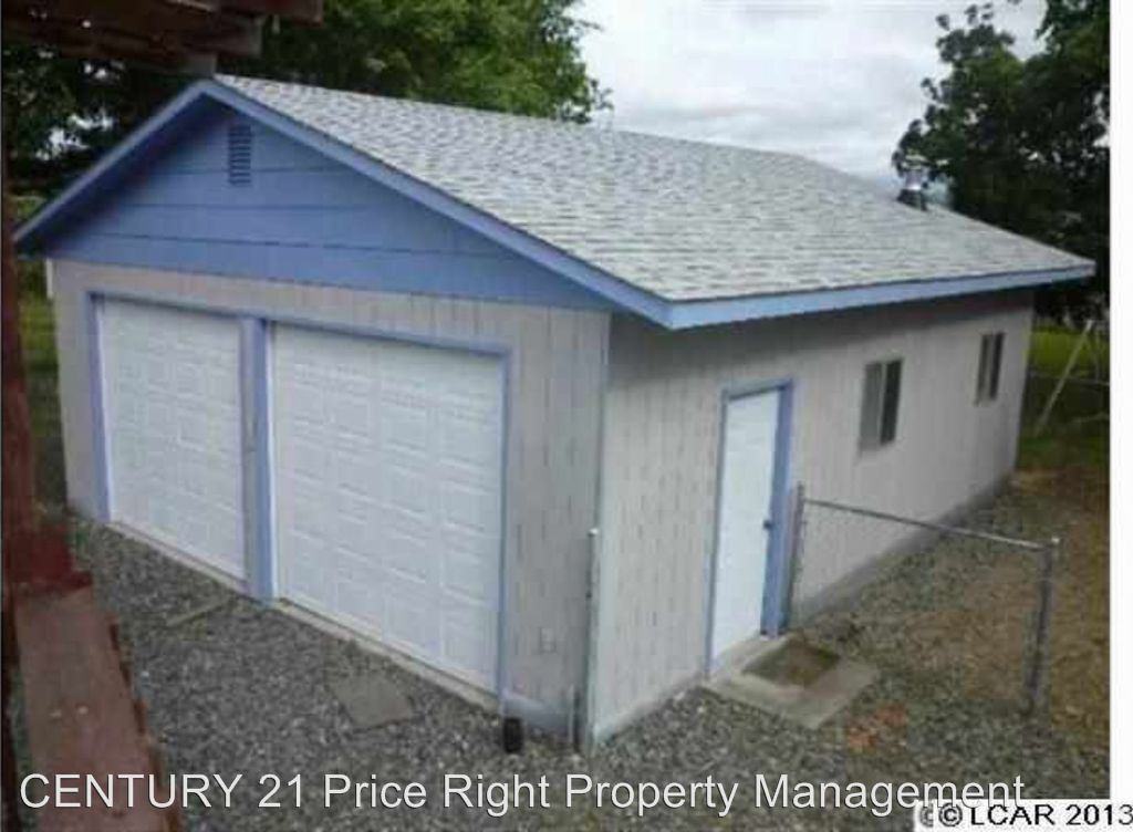 1939 Reservoir Rd - Photo 2 of 11