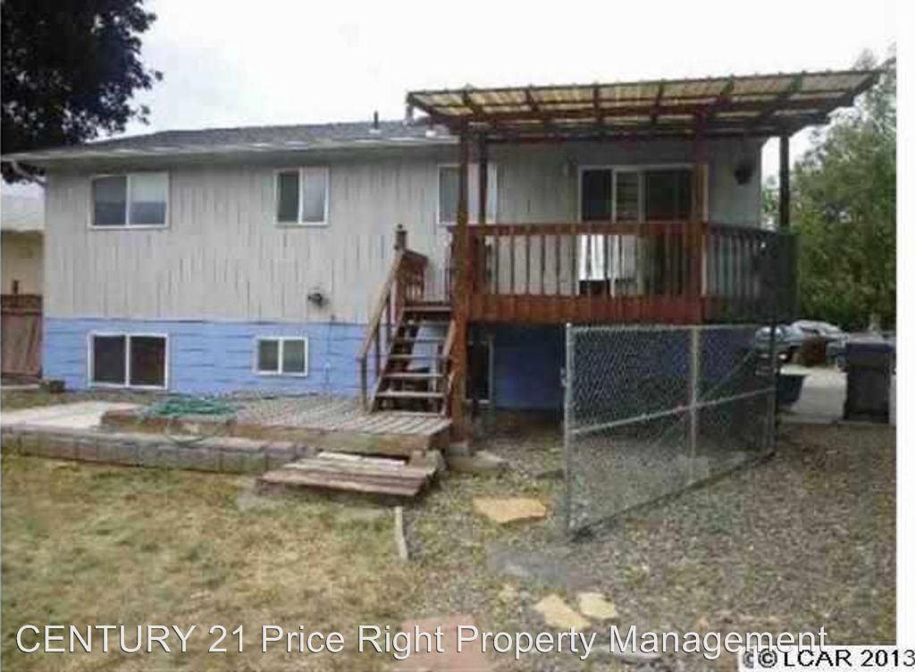 1939 Reservoir Rd - Photo 3 of 11