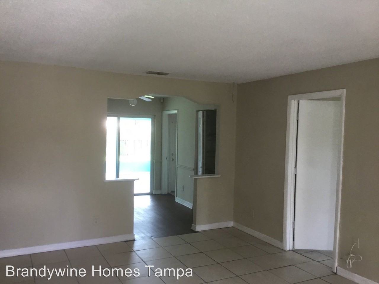 7401 Aripeka Dr - Photo 3 of 3