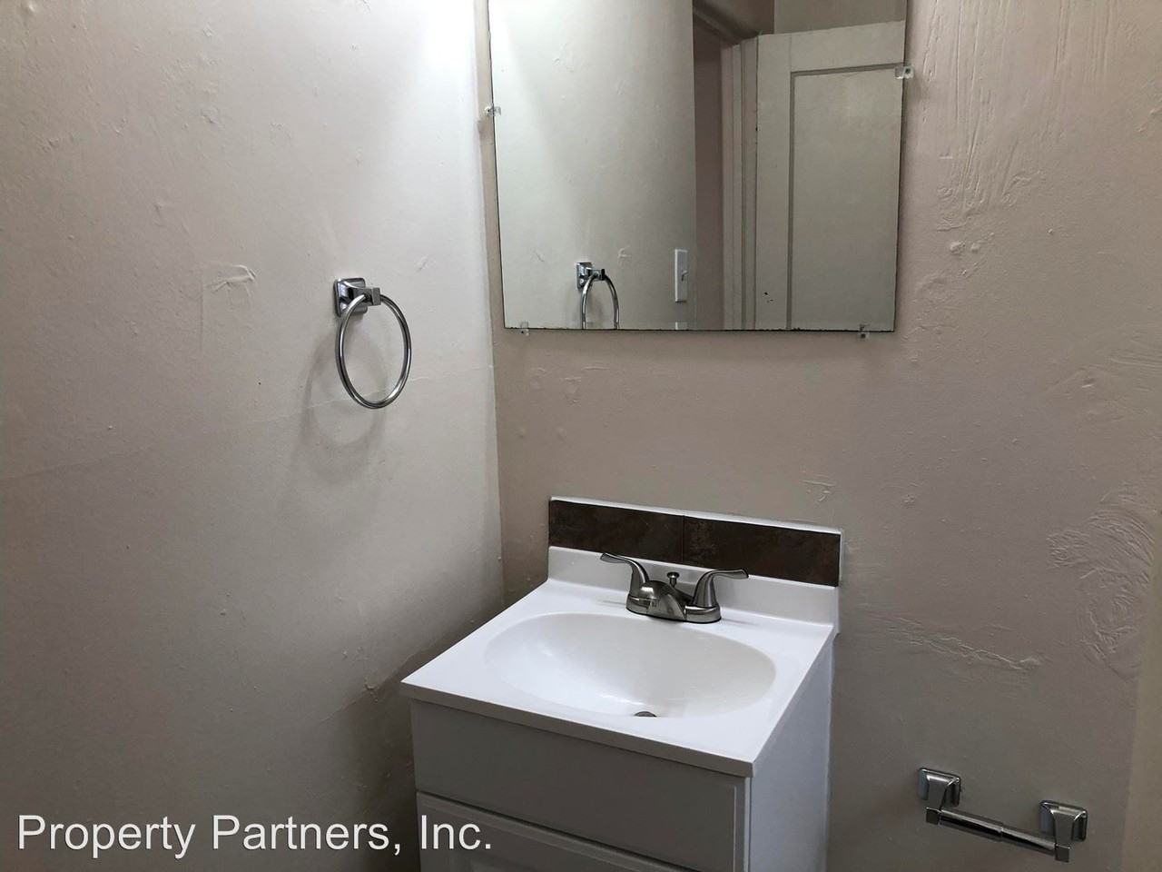 201 Tennessee St NE - Photo 3 of 4