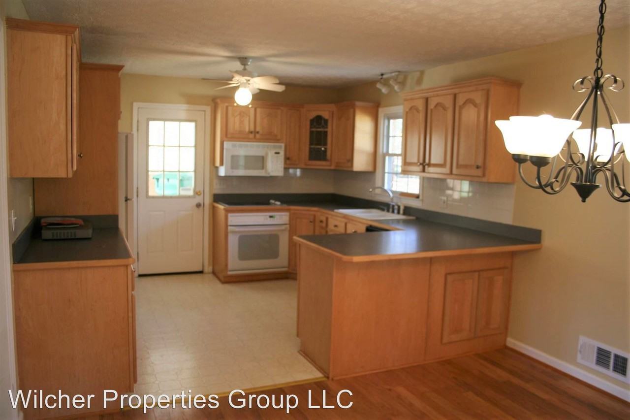 97 Brookhaven Dr NE - Photo 2 of 22