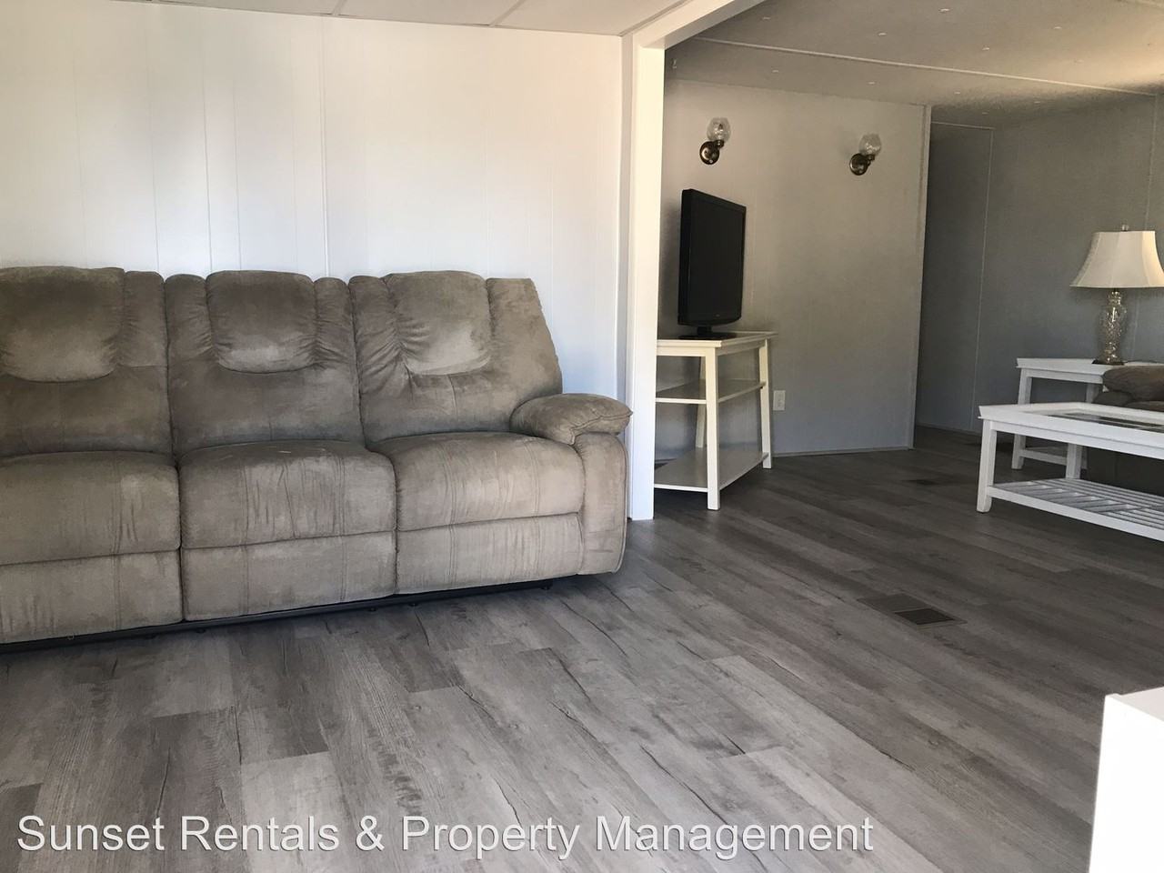 12204 Cactus Dr - Photo 2 of 11