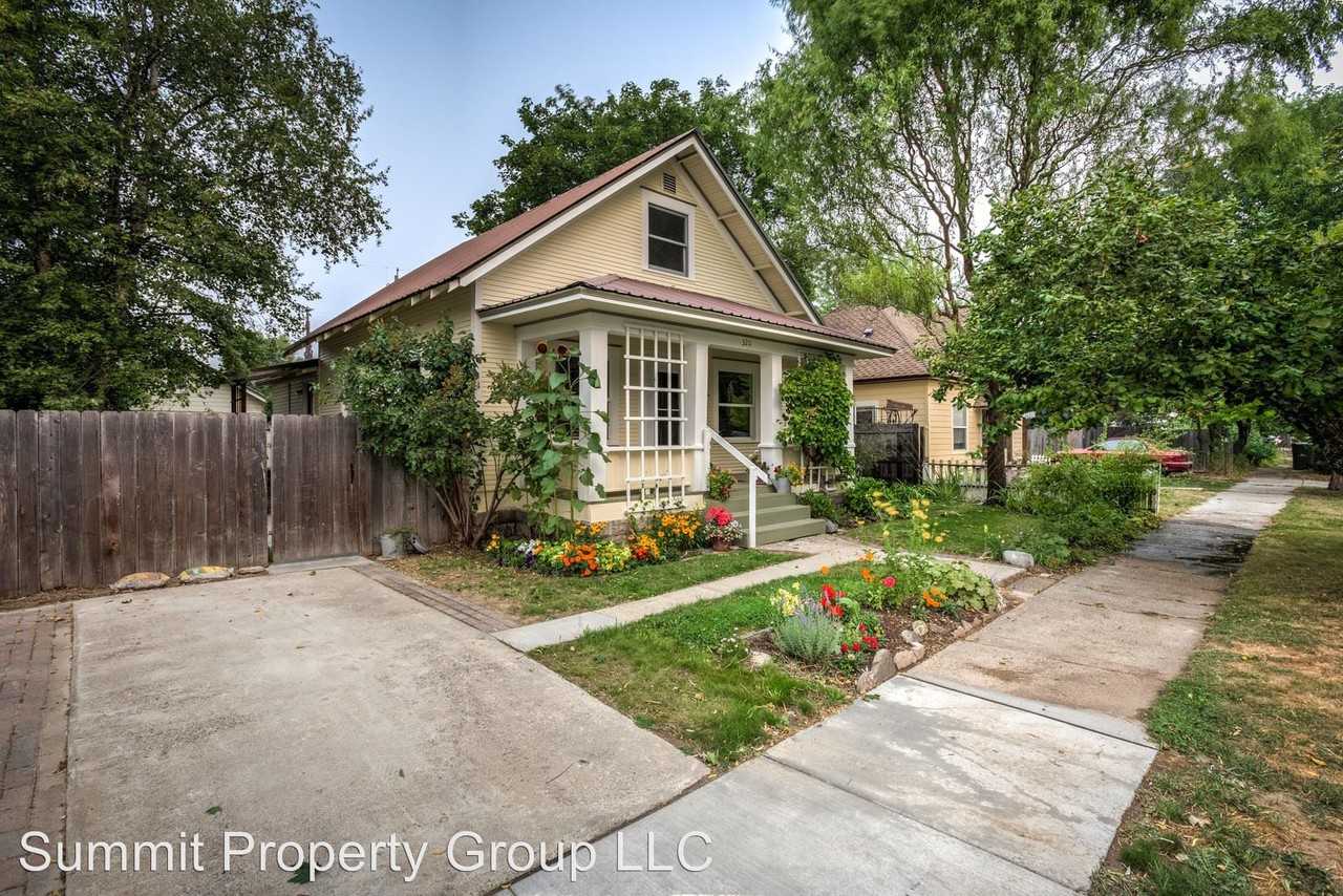 320 Lavina Avenue - Photo 2 of 41