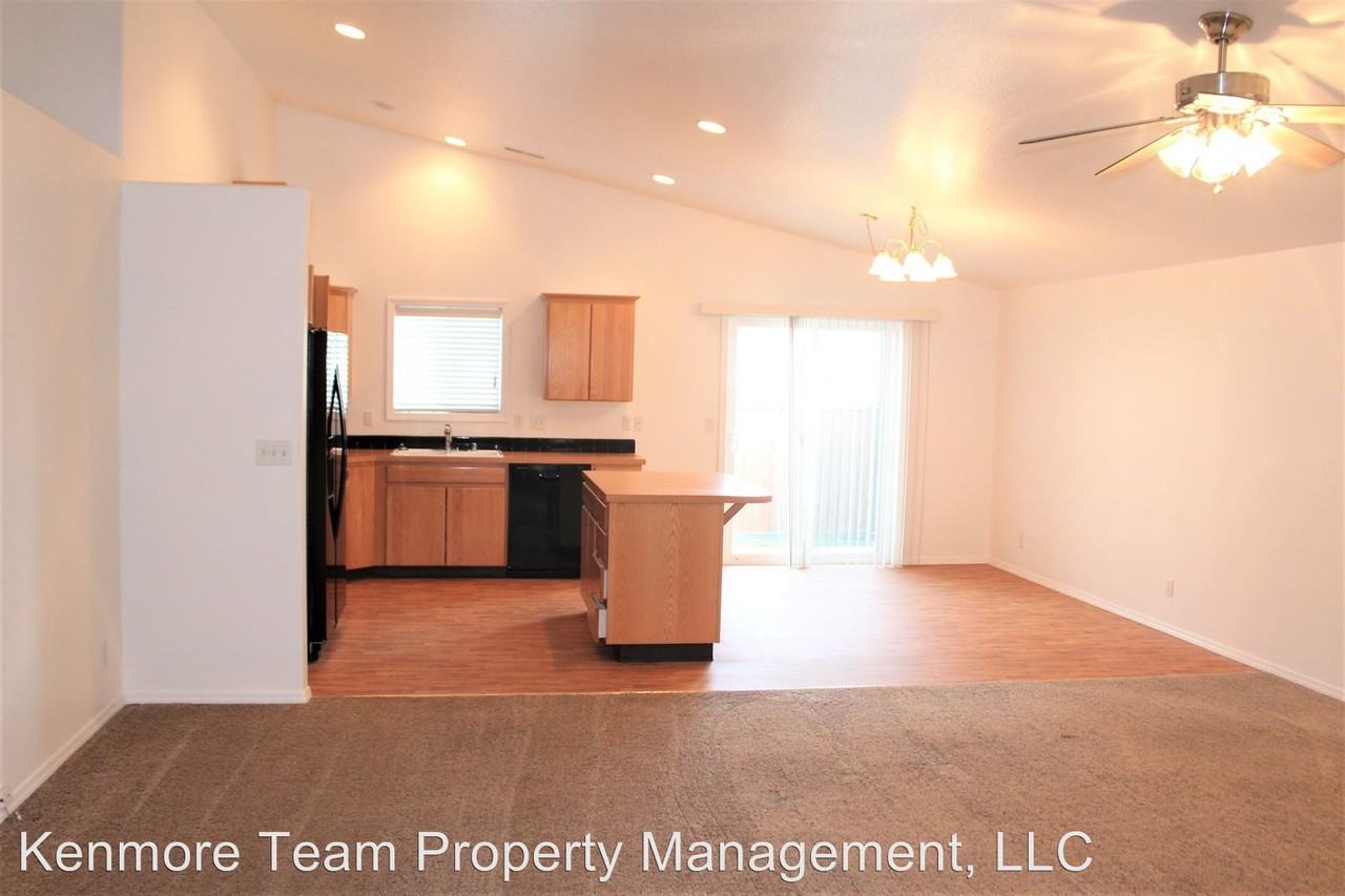 4811 Cleveland Ln - Photo 2 of 11