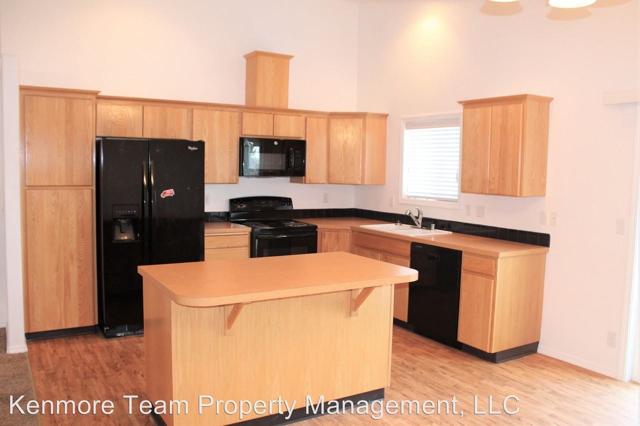 4811 Cleveland Ln - Photo 3 of 11