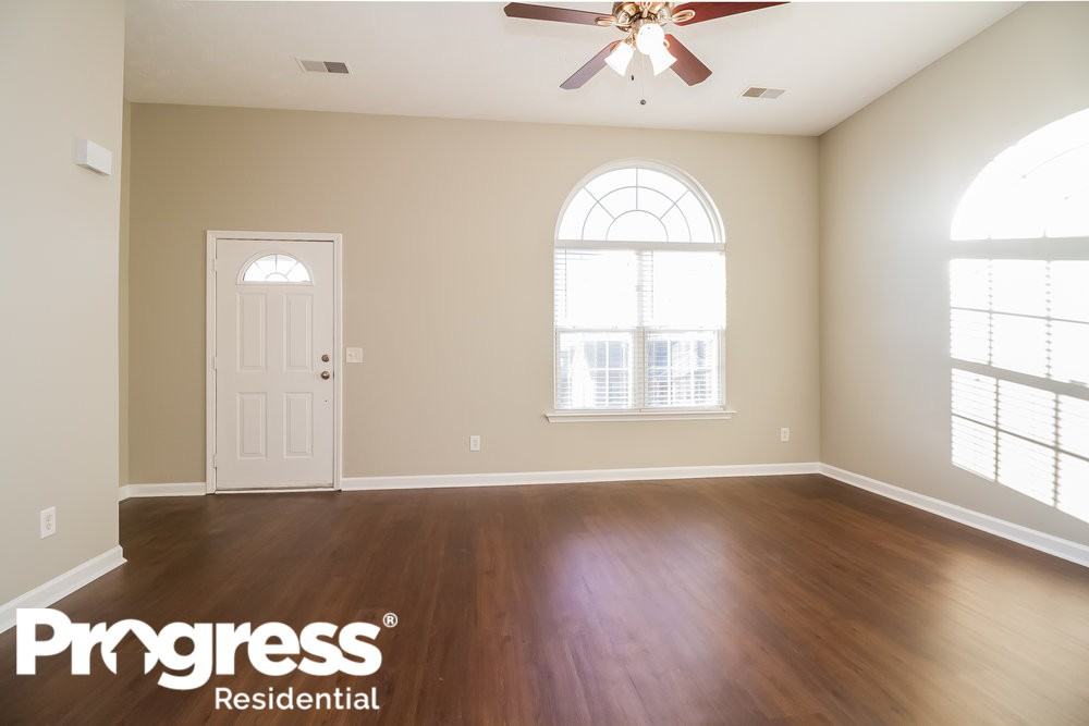 4836 Highlander Cv - Photo 2 of 14