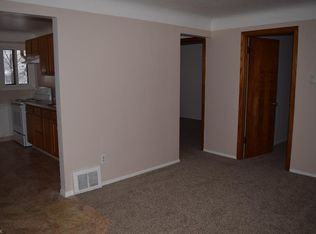 198 Race St - Photo 2 of 8