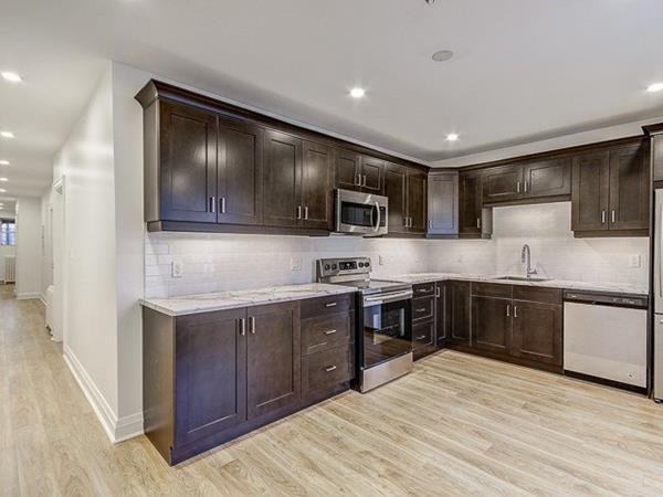 995 Bloor Street West #23165