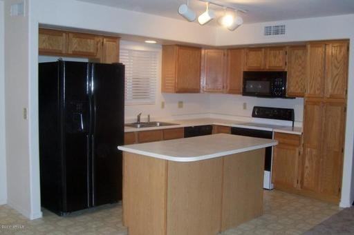 3760 N Sawtooth Cir - Photo 2 of 9