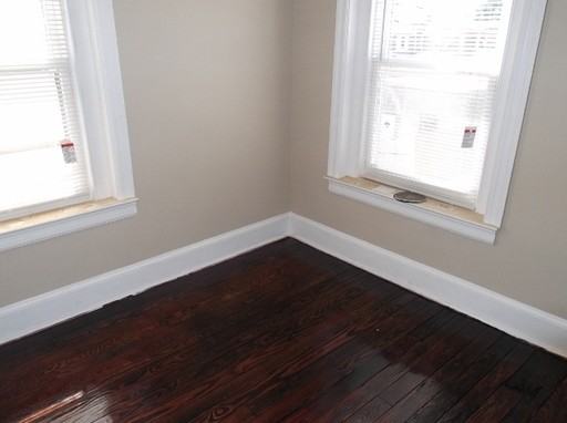 237 E South St - Photo 3 of 8