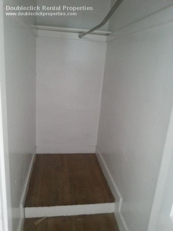 212 Brookside Pkwy #2 - Photo 2 of 10