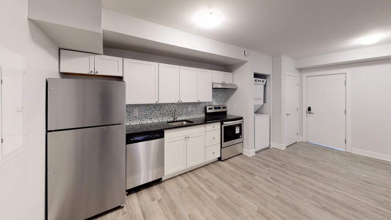 327 Somerset St W, Ottawa, ON K2P 0J8 - Apartment for Rent | PadMapper