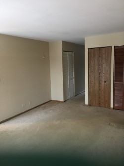 381 Newport Ln #B2 - Photo 3 of 6