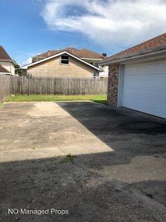 10954 Chaucer St - Photo 3 of 22