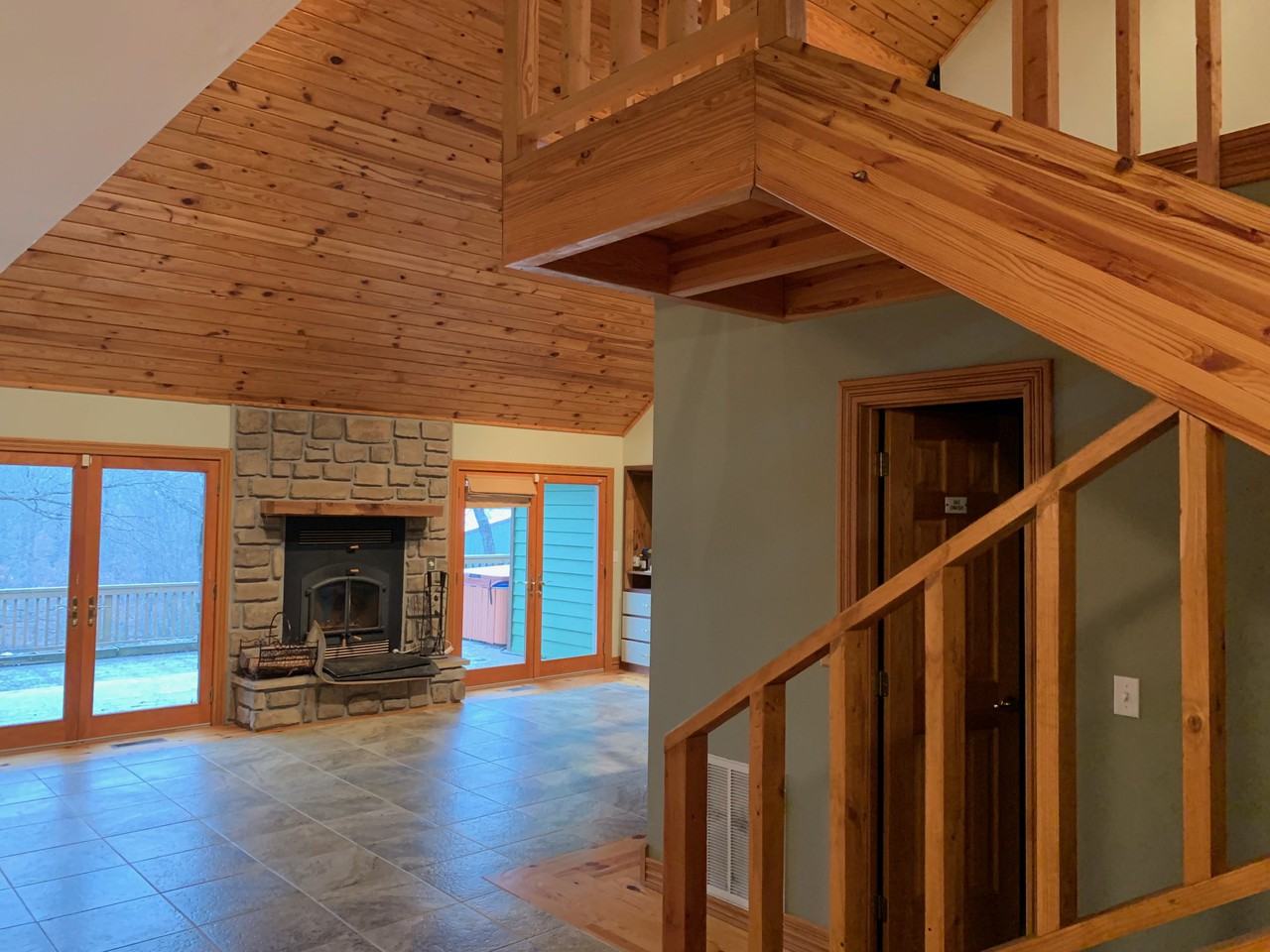 8084 Fain Dr - Photo 3 of 28