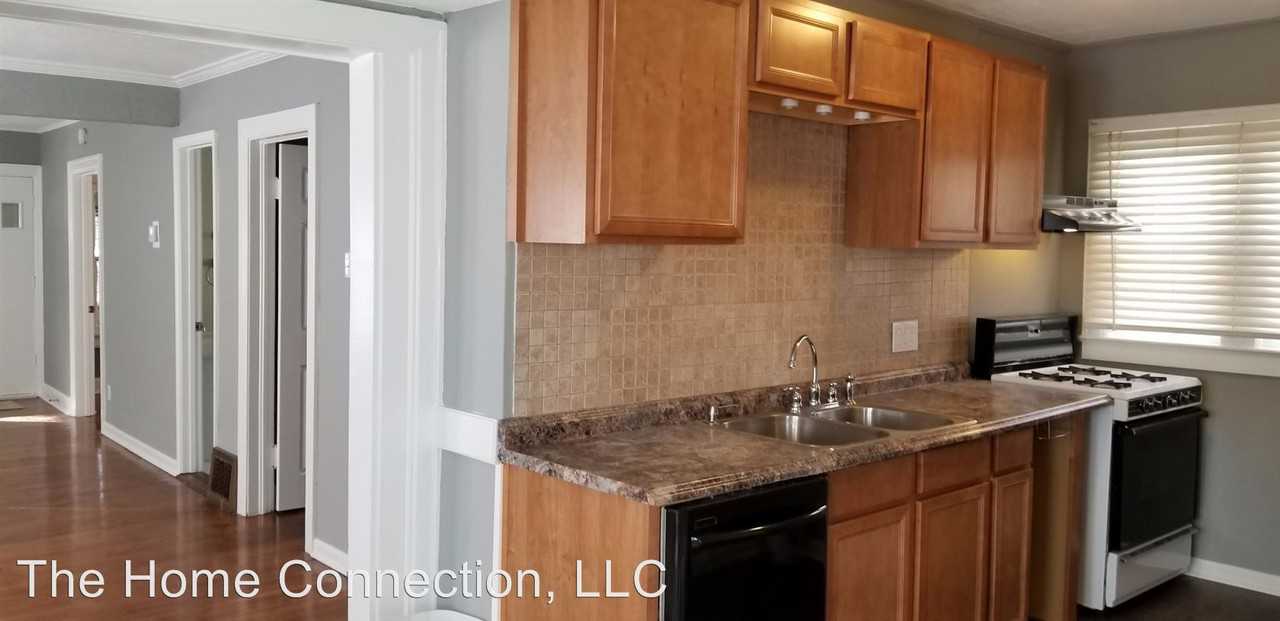 2117 Clay St - Photo 3 of 10