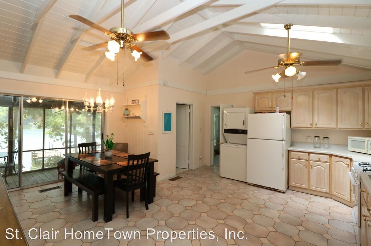 200 Clearwater Point Rd - Photo 3 of 17