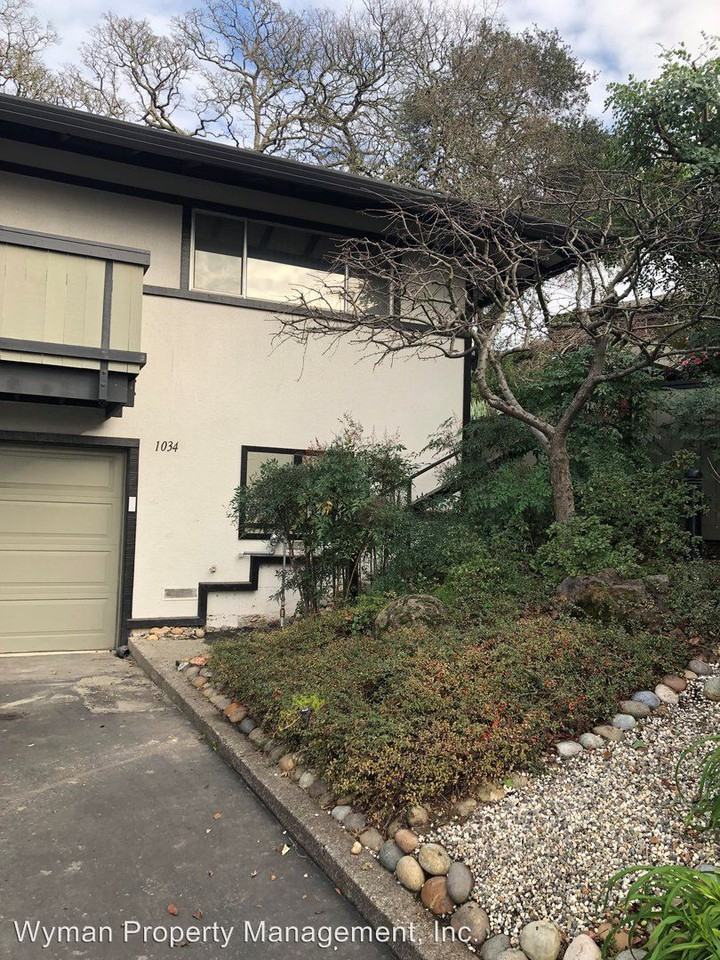 1034 East Ave - Photo 2 of 26