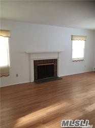 330 Oxhead Rd - Photo 2 of 9