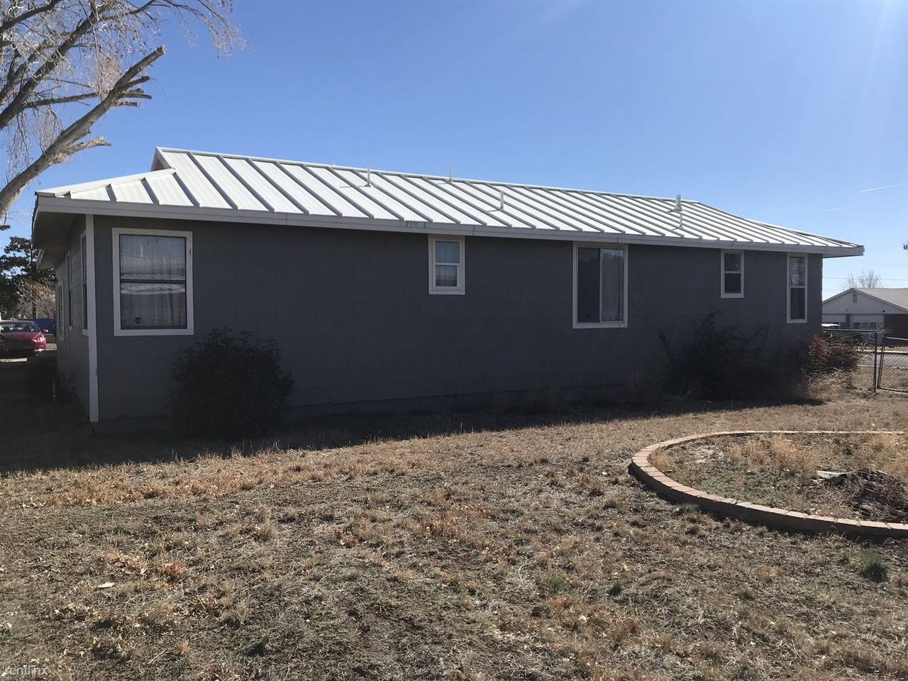 201 Nevada Ave - Photo 2 of 16