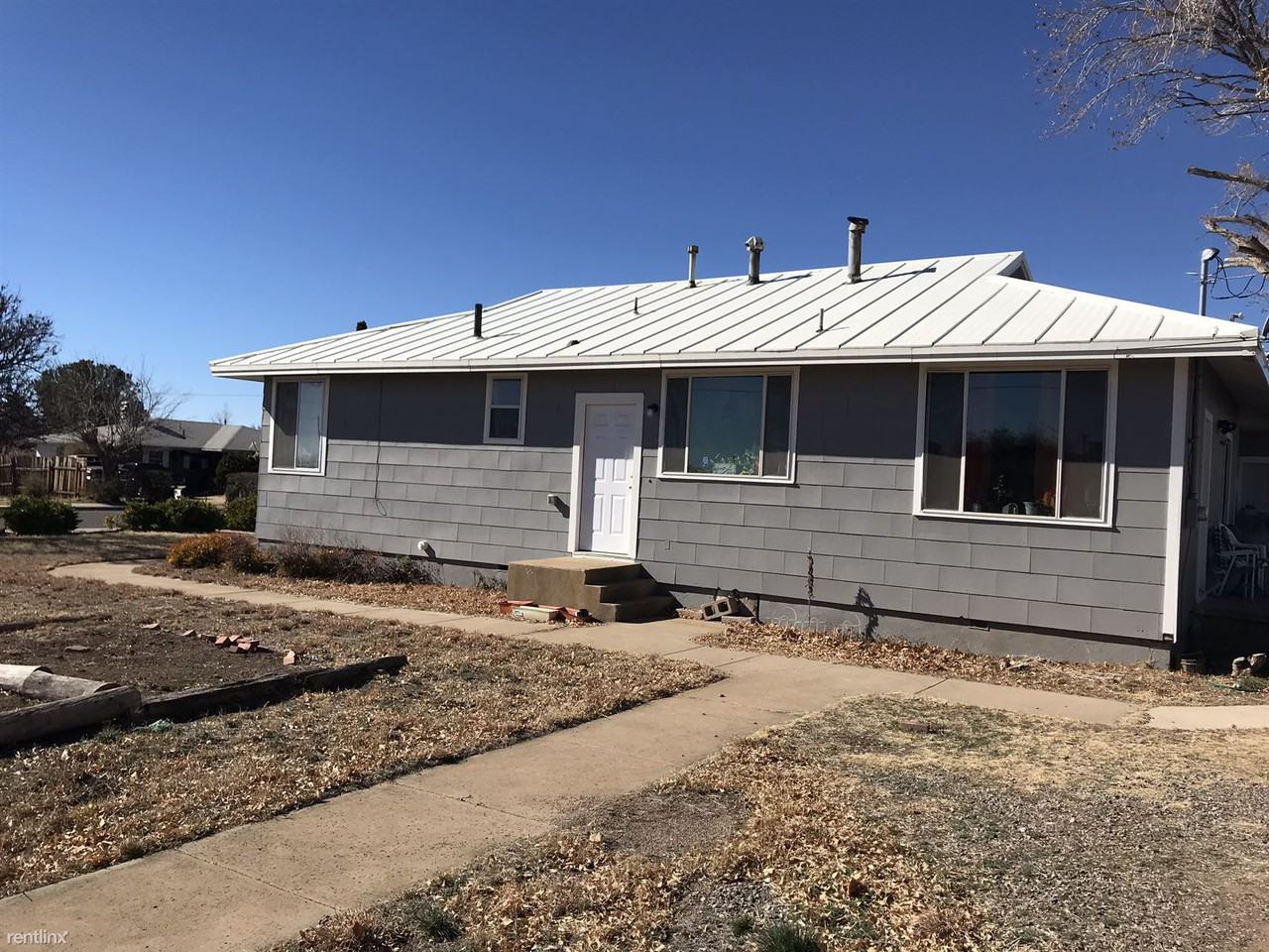 201 Nevada Ave - Photo 3 of 16