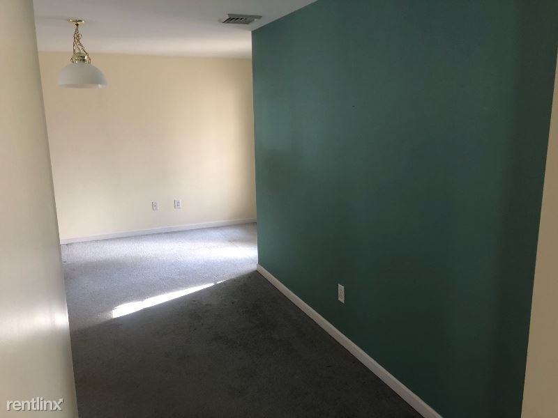 804 Clark Rd - Photo 3 of 14