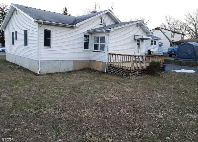 15 Summit Ave - Photo 2 of 21