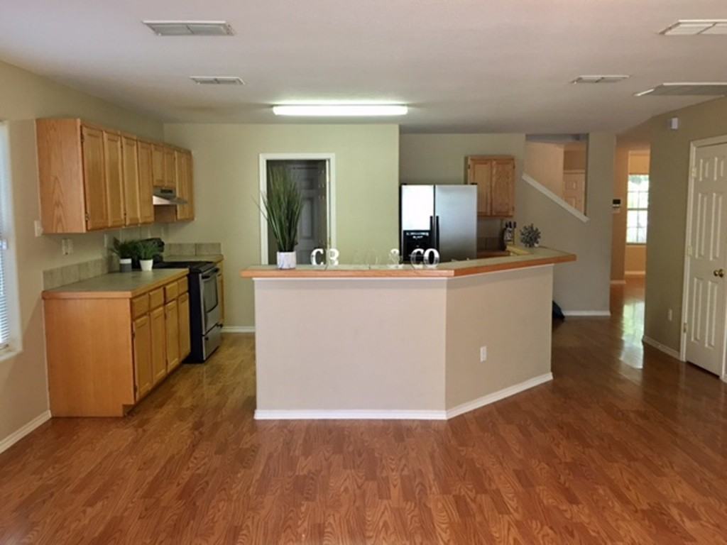 2037 Lima Loop - Photo 2 of 20