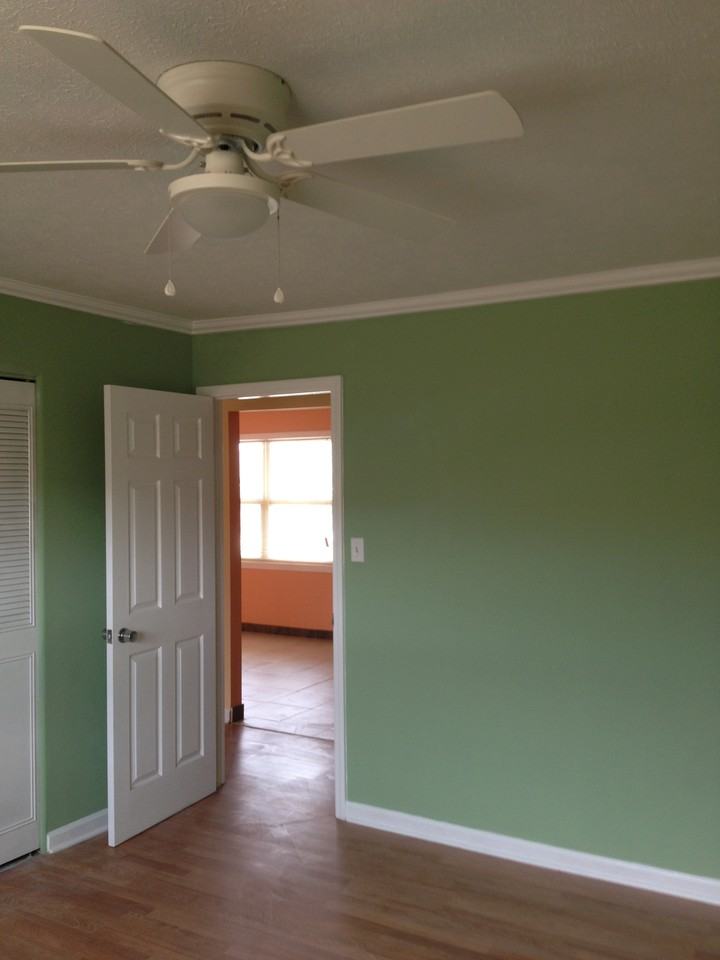 225 East Ettels Lane #31 - Photo 4 of 15