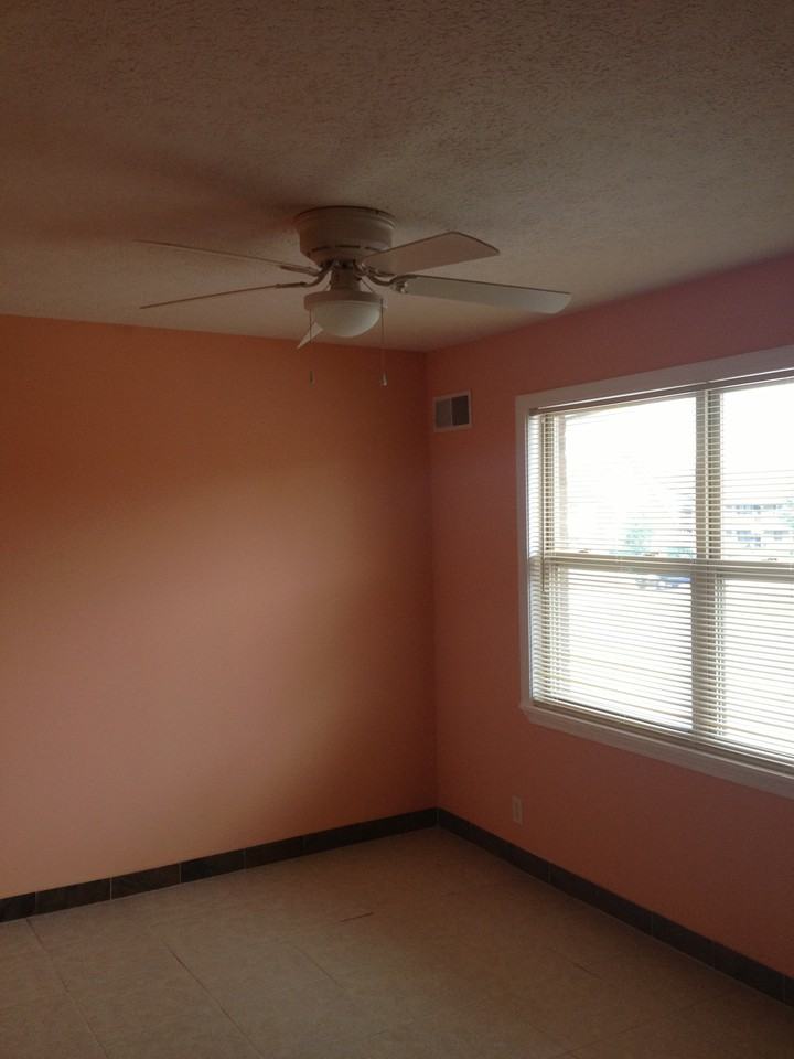 225 East Ettels Lane #31 - Photo 7 of 15