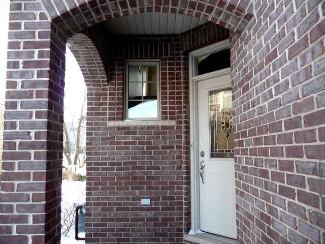 398 E Tall Oaks Ln - Photo 2 of 16